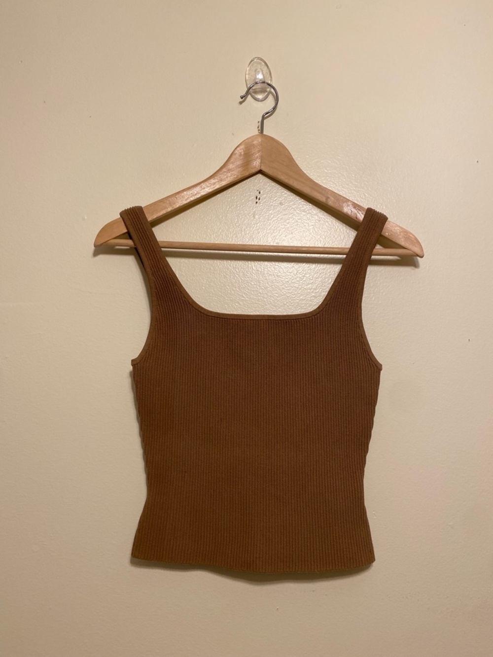 Babaton Aritzia Brown Ribbed Square-Neck Tank. Size S